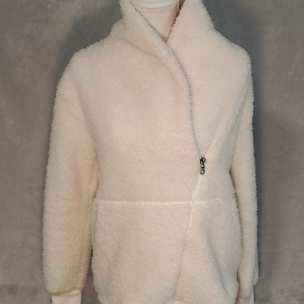 FILA• Teddy Bear Jacket